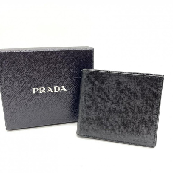 Prada Saffiano Leather Bifold Wallet Black - Picture 10 of 10